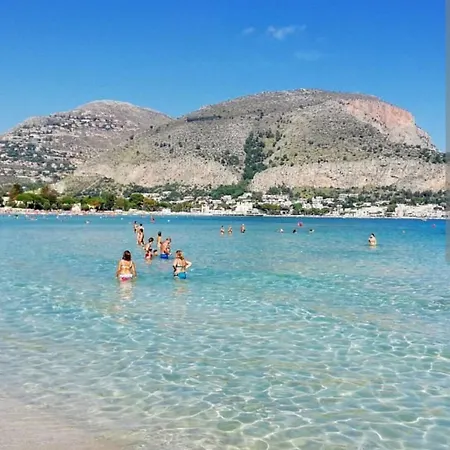 L'oasi Di Mondello * Palermo